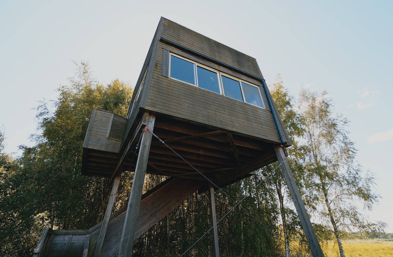 A photo of the HTML tower